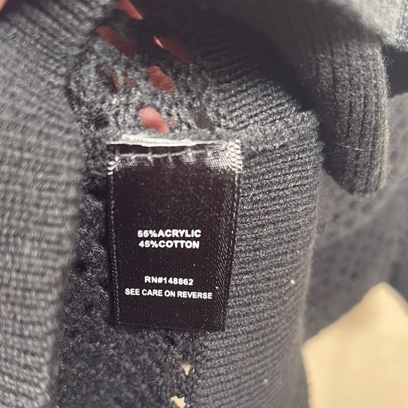 Torrid Black Mesh Knit Blouse Size 2 - Picture 3 of 11